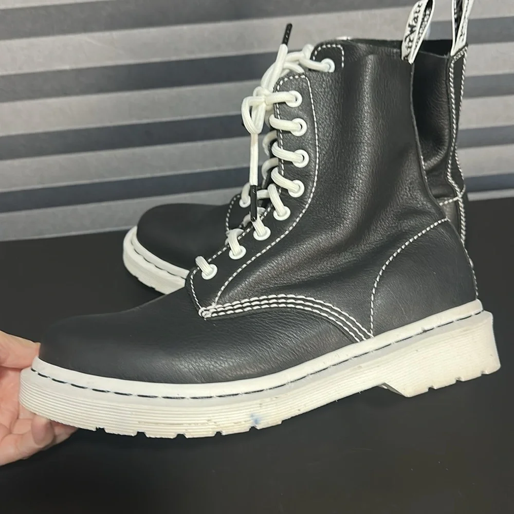 DR MARTENS 1460 PASCAL BW BOOTS - Picture 7 of 16